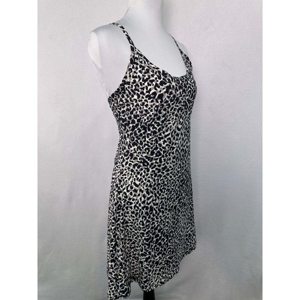 Outdoor Voices The Exercise Dress Snow Leopard Print Built In Shorts Size M - Picture 3 of 11